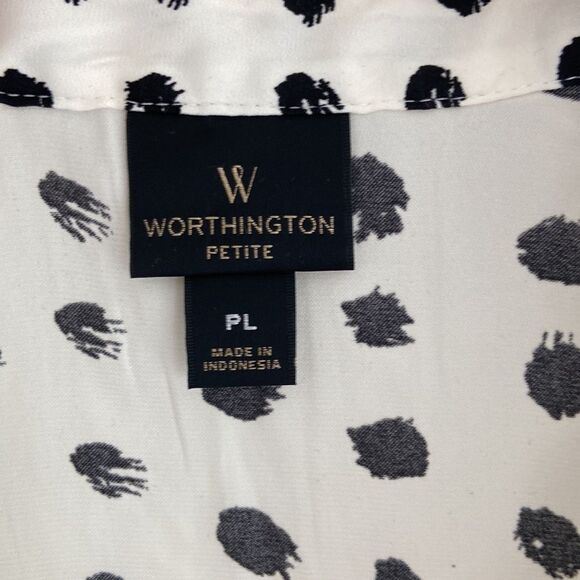 Worthington Petite Chiffon Button Down Shirt print black/white Size PL - Picture 2 of 5